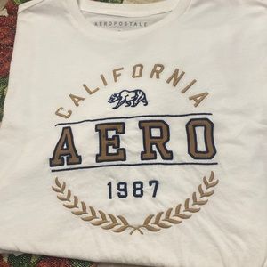 White Aeropostale t-shirt